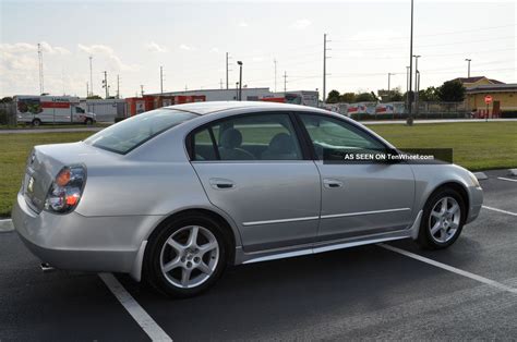 2002 Nissan Altima Se Sedan