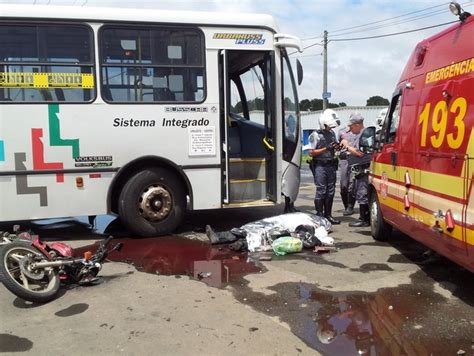 G Motoboy De Anos Bate Em Nibus E Morre Em Cruzamento De