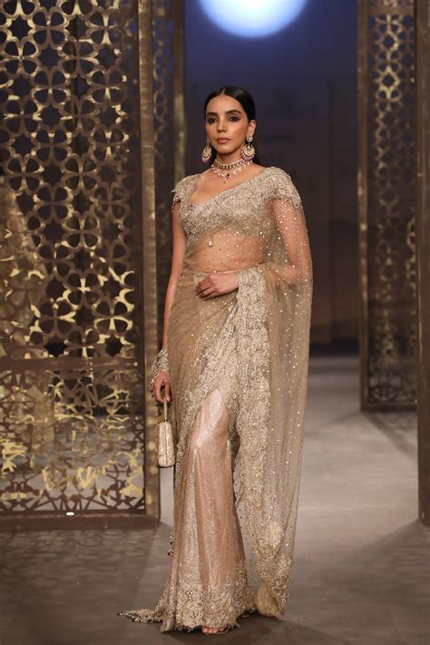 For Eternity Tarun Tahiliani’s New Bridal Couture Collection Has All The Hearts ️’s India S