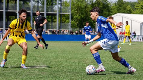 U15 Im Final Derby Zweiter Sieger FC Schalke 04