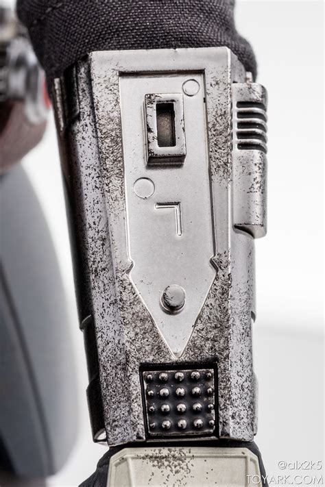 Hot Toys The Mandalorian And Grogu Deluxe Gallery The Toyark News