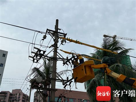 台风致海口多条供电线路受损 目前市区已全面恢复送电 新闻中心 南海网