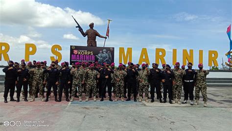 Hut Korps Marinir Ke 75 Satuan Brimob Poldasu Berikan Kejutan Ke Mako