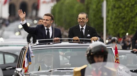 Emmanuel Macron Accueilli En Grande Pompe Au Maroc Par Mohammed Vi Pour