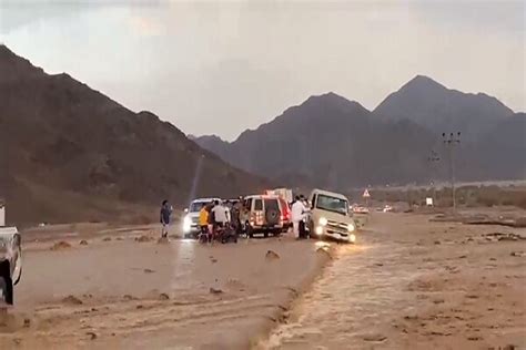 Video Heavy Rains And Flood In Saudi Arabias Medina Mehr News Agency