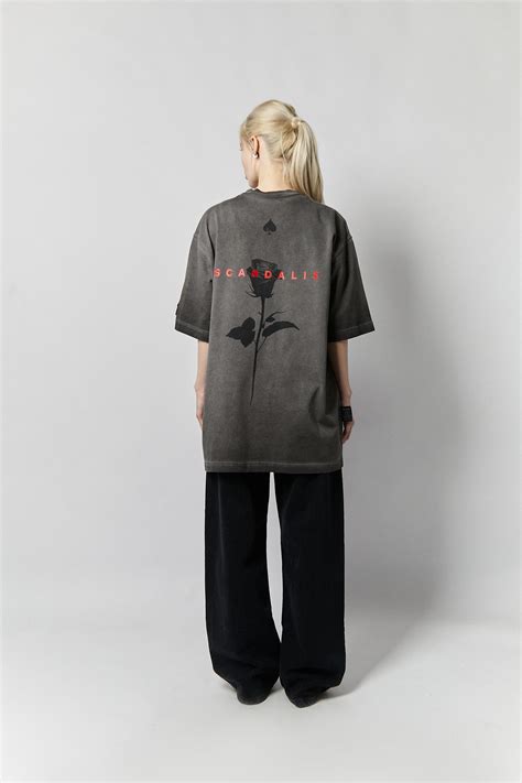 Футболка из вареного хлопка с графикой "Роза"