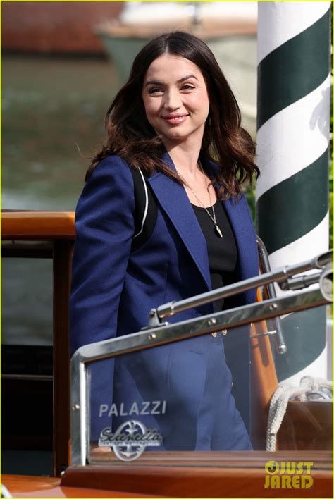 Blonde Co Stars Ana De Armas Adrien Brody Greet Fans As They Arrive At Venice Film Festival