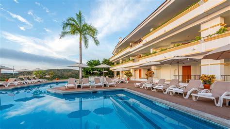 Park Royal Huatulco Beach Resort :: Behance