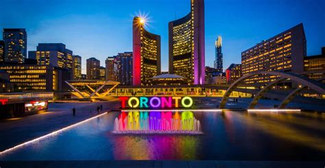 Toronto Abendtour Mit Cn Tower Oder Hafenrundfahrt Getyourguide