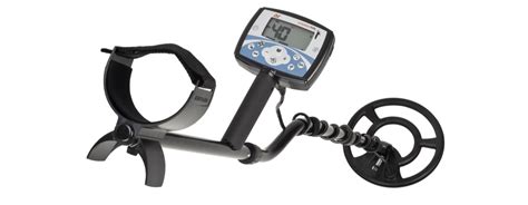 Minelab X-Terra 705 Review: Does It Makes Sense To Buy In 2025?