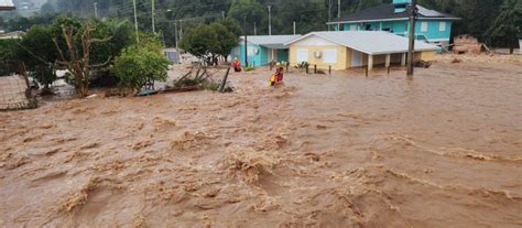 Brazil – Hundreds Displaced, 4 Dead After Storms and Floods in Rio ...