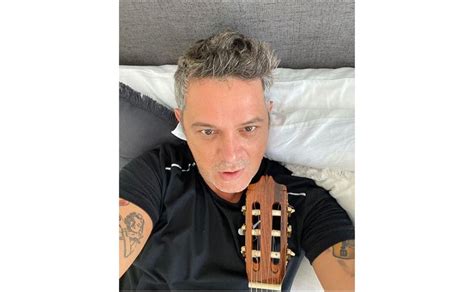 Coronavirus Alejandro Sanz Lanza El Mundo Fuera