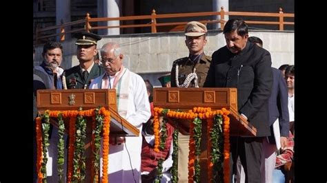 Mukesh Agnihotri Takes Oath Himachal Pradesh Gets First Ever Deputy Cm Hindustan Times