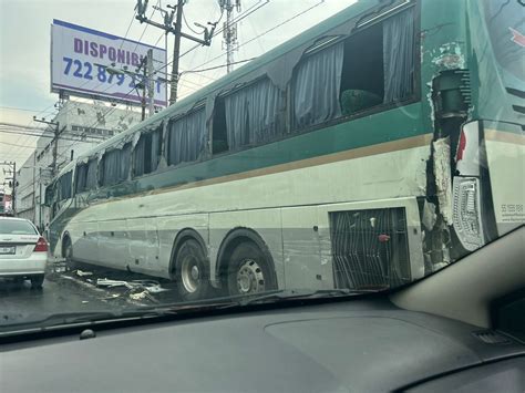 Lluvias Provocan Inundaciones En Toluca Y Metepec La Jornada Estado De México