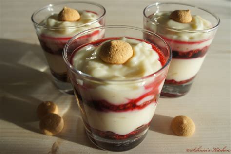 Lieblingsdessert Nummer Erdbeer Amarettini Creme Schnin S Kitchen