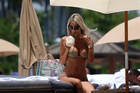 Italian Star Melissa Castagnoli Bikini Thong Areola Peek Photos Scandal Planet