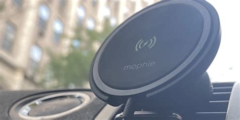 Mophie Snap + Wireless Vent Mount Review - What Gadget