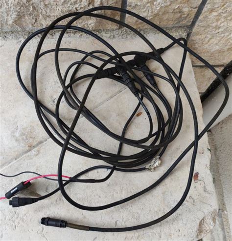 NMEA 2000 konektori