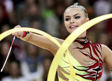 Photo Alina Kabaeva Aux Championnats Deurope De Gymnastique