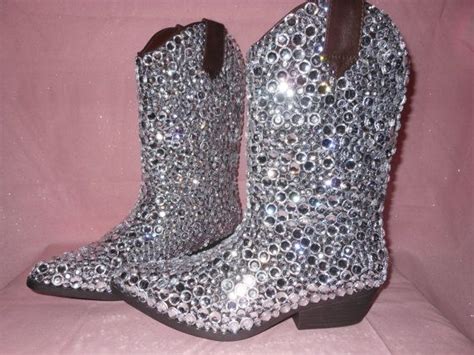 Custom Rhinestone Cowboy Boots By Tietheknotcreationz On Etsy 15000