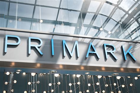 Primark sutton deals are bringing massive crowds to the street 3