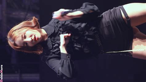 K Ver Momoland Yeonwoo I M So Hot Fancam By Dahinmaru Youtube