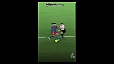 Ronaldinho skills shots - YouTube