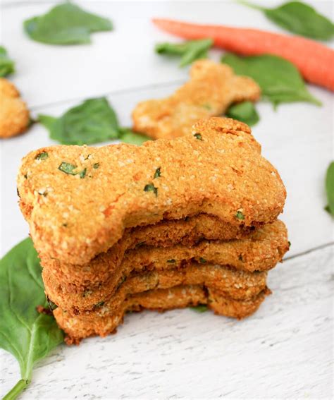 Grain-Free Carrot and Spinach Dog Treats - The Produce Moms