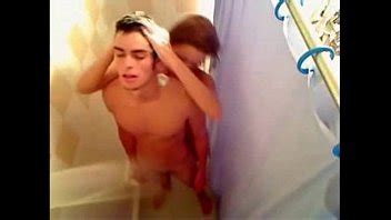 Comiendo Camila En La Ducha XVIDEOS