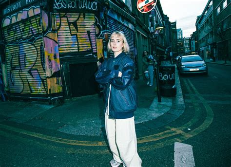 SOFY Unveils New Track “socks”- A Sudden Love Story - Peachesnpop.com ...