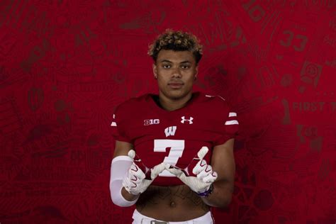 Wisconsin Adds Cornerback In 2022 Class 967fm 1670am The Zone Wozn