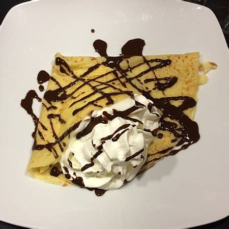 Crepe Natural Con Nata Y Sirope Manolita Caf Bar