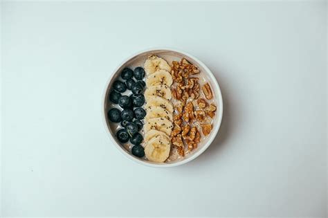 Heerlijke Havermoutpap Met Walnoten Banaan En Blauwe Bessen Een