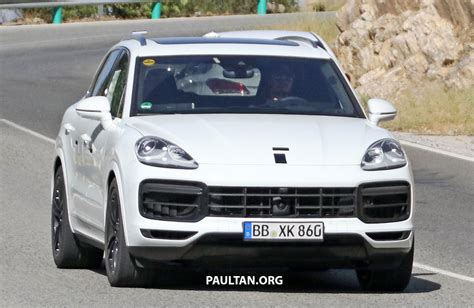 SPYSHOTS: Next-gen Porsche Cayenne, undisguised Porsche-Cayenne-white-3 ...