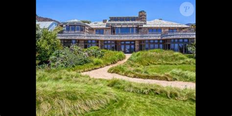 Vidéo Steven Spielberg loue sa jolie maison de Malibu pour 125 000