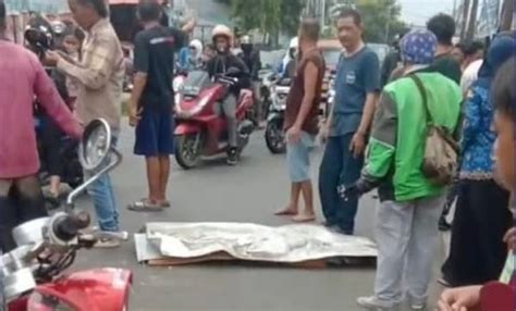 Pulang Sekolah Bersepeda Bocah Sd Tewas Tertabrak Truk Di Babelan Bekasi