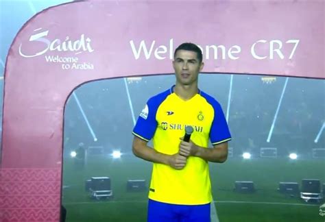 Cristiano Ronaldo Fue Presentado En Al Nassr El Deber