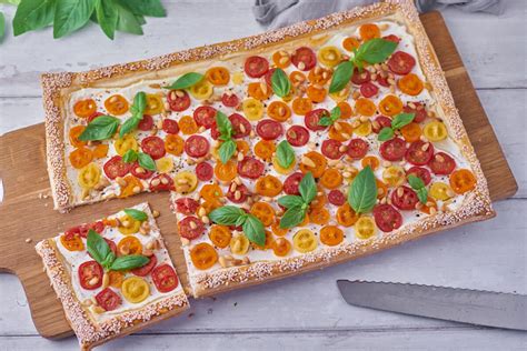 Tomato Tart On Puff Pastry Recipe For Delicious Tart With Tomatoes