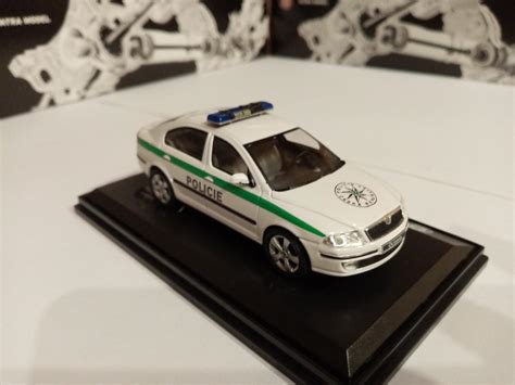 Koda Octavia Policie Abrex Aukro