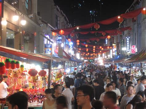 Singapore night market | Singapore, American airlines, Night market