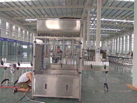 Fully Automatic Edible Oil Filling And Capping Machine Line Zhengzhou