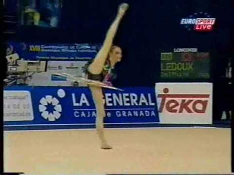 Delphine Ledoux FRA Hoop EC Granada 2002 AA FINAL YouTube