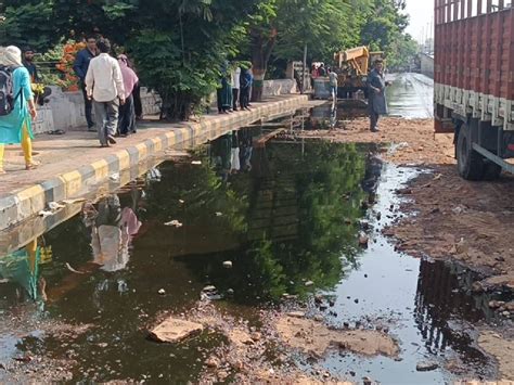 Hyderabad Traffic At Masab Tank Mehdipatnam Comes To Standstill Due