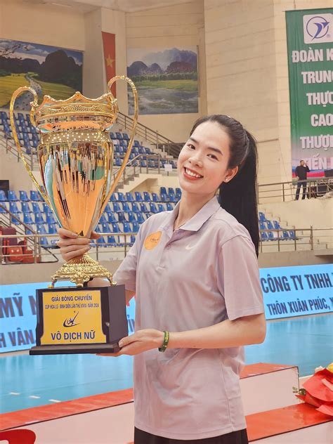 Hot Girl B Ng Chuy N Ng I H I Ph Ng N Tin Vui Tr C Th M Sinh Nh T Ng C P Nh V Ch C