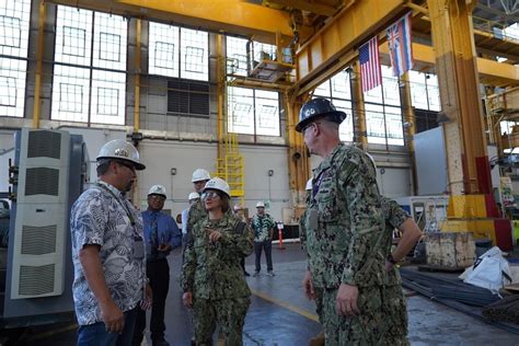 Dvids News Vice Chief Of Naval Operations Visits Pearl Harbor Naval