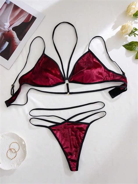 Conjunto de Lingerie Feminina de Peças Composto por Sutiã Sexy Sem Fio Confortável e Calcinha
