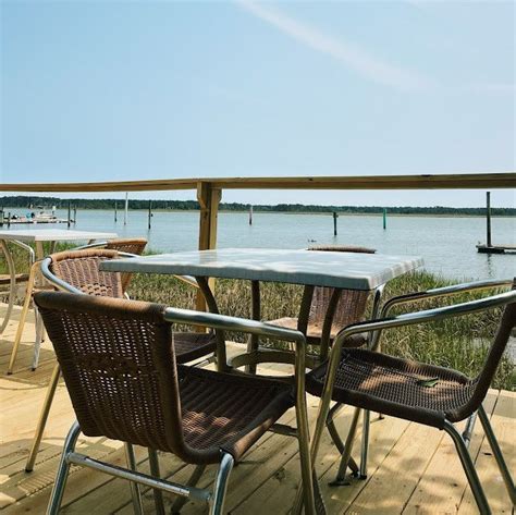 Chincoteague Island Restaurants