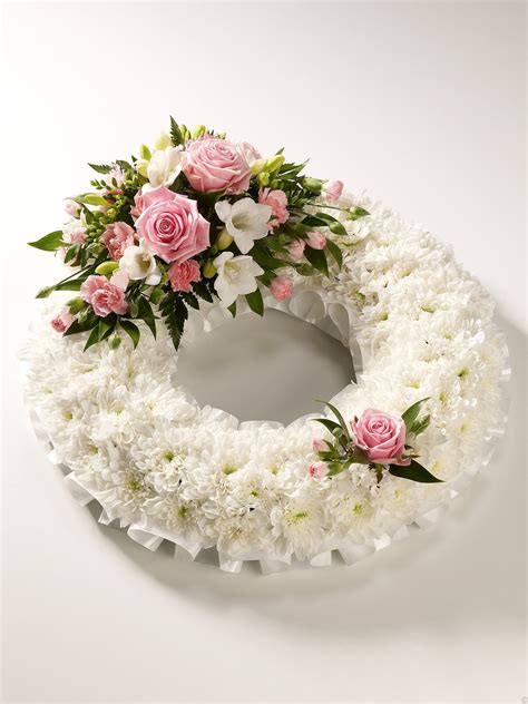 Based Wreath in Pink and white | Brodies Blooms and Gifts