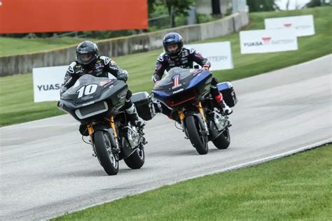 Harley Davidson Road America Motoamerica Mission King Of The Baggers