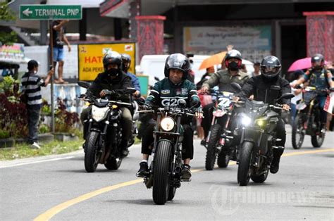 Presiden Jokowi Konvoi Motor Bareng Menteri Luhut Naik Trail Sandiaga